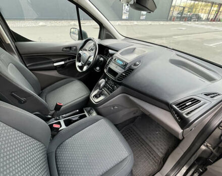 Серый Форд Турнео Коннект, объемом двигателя 1.5 л и пробегом 288 тыс. км за 15500 $, фото 12 на Automoto.ua