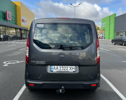 Серый Форд Турнео Коннект, объемом двигателя 1.5 л и пробегом 288 тыс. км за 15500 $, фото 6 на Automoto.ua