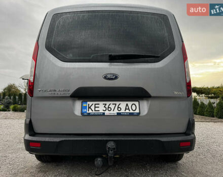 Серый Форд Турнео Коннект, объемом двигателя 1.5 л и пробегом 60 тыс. км за 15800 $, фото 3 на Automoto.ua