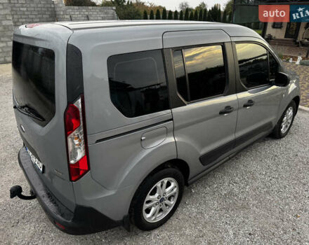 Серый Форд Турнео Коннект, объемом двигателя 1.5 л и пробегом 60 тыс. км за 15800 $, фото 5 на Automoto.ua