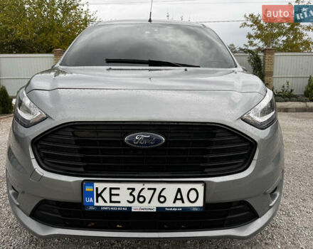 Серый Форд Турнео Коннект, объемом двигателя 1.5 л и пробегом 60 тыс. км за 15800 $, фото 10 на Automoto.ua