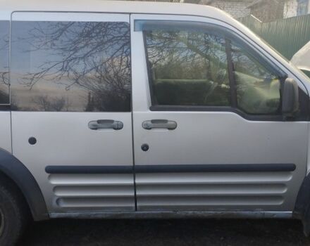 Серый Форд Турнео Коннект, объемом двигателя 0 л и пробегом 300 тыс. км за 3500 $, фото 1 на Automoto.ua