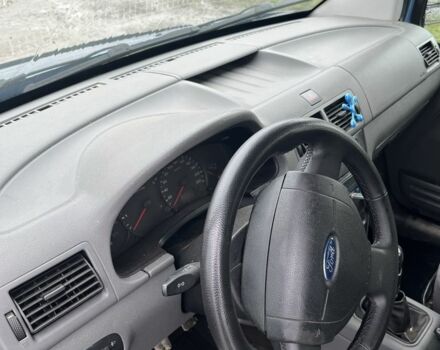 Синий Форд Турнео Коннект, объемом двигателя 1.8 л и пробегом 348 тыс. км за 4200 $, фото 8 на Automoto.ua