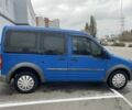 Синий Форд Турнео Коннект, объемом двигателя 1.8 л и пробегом 200 тыс. км за 2500 $, фото 3 на Automoto.ua