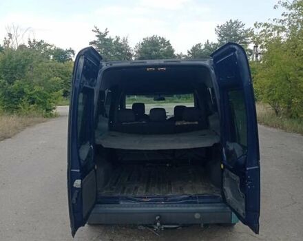 Синий Форд Турнео Коннект, объемом двигателя 1.8 л и пробегом 328 тыс. км за 3700 $, фото 5 на Automoto.ua