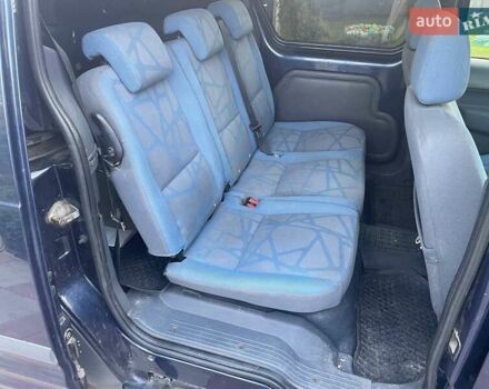 Синий Форд Турнео Коннект, объемом двигателя 1.76 л и пробегом 270 тыс. км за 7100 $, фото 8 на Automoto.ua