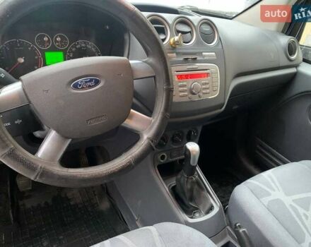 Синій Форд Турнео Коннект, об'ємом двигуна 1.75 л та пробігом 237 тис. км за 8500 $, фото 7 на Automoto.ua