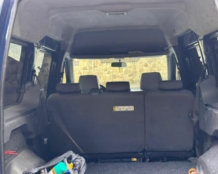 Синий Форд Турнео Коннект, объемом двигателя 1.8 л и пробегом 300 тыс. км за 4700 $, фото 12 на Automoto.ua