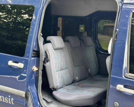 Синий Форд Турнео Коннект, объемом двигателя 1.8 л и пробегом 300 тыс. км за 4700 $, фото 10 на Automoto.ua