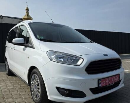 Белый Форд Tourneo Courier, объемом двигателя 1.5 л и пробегом 140 тыс. км за 10400 $, фото 4 на Automoto.ua