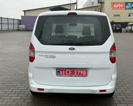 Белый Форд Tourneo Courier, объемом двигателя 1.5 л и пробегом 220 тыс. км за 8850 $, фото 3 на Automoto.ua