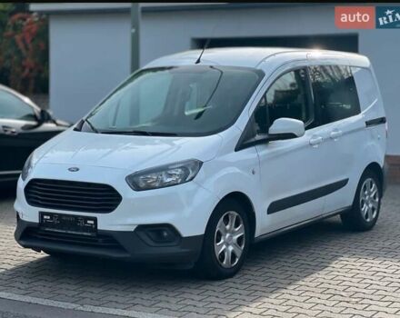 Белый Форд Tourneo Courier, объемом двигателя 1 л и пробегом 172 тыс. км за 8900 $, фото 1 на Automoto.ua