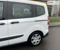 Белый Форд Tourneo Courier, объемом двигателя 0 л и пробегом 64 тыс. км за 12950 $, фото 27 на Automoto.ua