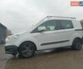 Белый Форд Tourneo Courier, объемом двигателя 1.5 л и пробегом 220 тыс. км за 10000 $, фото 3 на Automoto.ua
