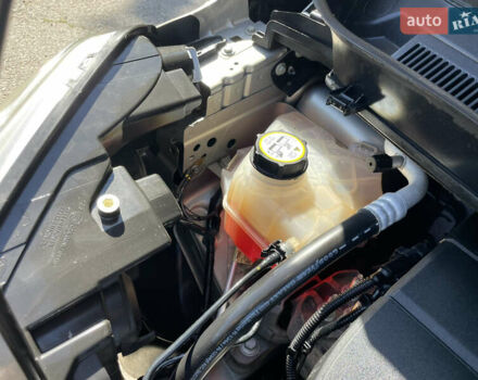 Бежевый Форд Tourneo Courier, объемом двигателя 1.5 л и пробегом 150 тыс. км за 8900 $, фото 10 на Automoto.ua