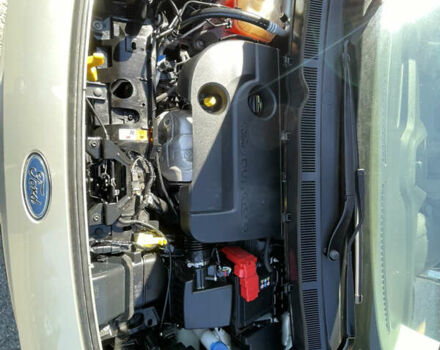 Бежевый Форд Tourneo Courier, объемом двигателя 1.5 л и пробегом 150 тыс. км за 8900 $, фото 12 на Automoto.ua