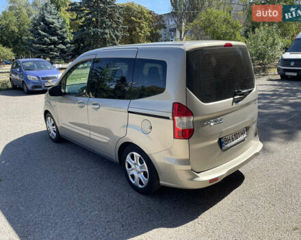Бежевый Форд Tourneo Courier, объемом двигателя 1.5 л и пробегом 150 тыс. км за 8900 $, фото 3 на Automoto.ua