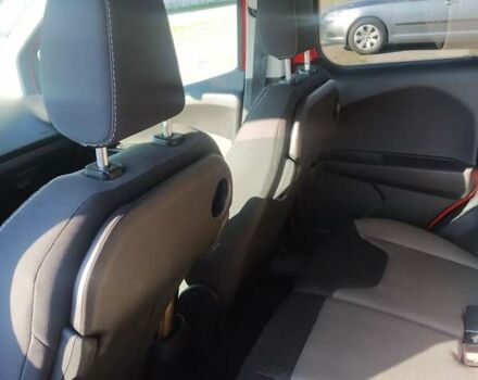 Красный Форд Tourneo Courier, объемом двигателя 1 л и пробегом 41 тыс. км за 9999 $, фото 8 на Automoto.ua