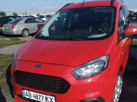 Форд Tourneo Courier 2018 в Виннице на Automoto.ua Красный Форд Tourneo Courier, объемом двигателя 1 л и пробегом 41 тыс. км за 9999 $, фото 1 на Automoto.ua