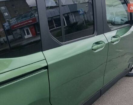 Форд Tourneo Courier 2025 в Полтаве на Automoto.ua Форд Tourneo Courier, объемом двигателя 1 л и пробегом 0 тыс. км за 28707 $, фото 28 на Automoto.ua