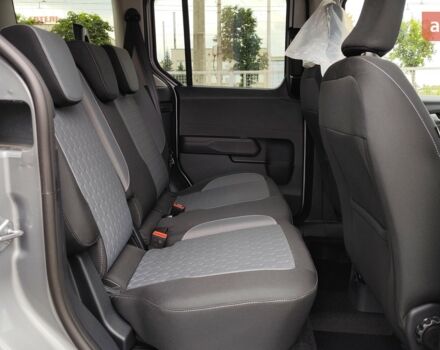 Форд Tourneo Courier, объемом двигателя 1 л и пробегом 0 тыс. км за 29394 $, фото 9 на Automoto.ua