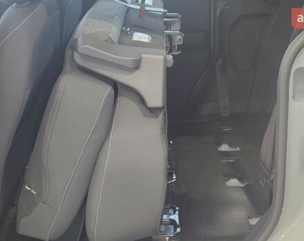 Форд Tourneo Courier, объемом двигателя 1 л и пробегом 0 тыс. км за 29147 $, фото 22 на Automoto.ua