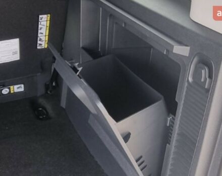 Форд Tourneo Courier 2025 в Полтаве на Automoto.ua Форд Tourneo Courier, объемом двигателя 1 л и пробегом 0 тыс. км за 29744 $, фото 14 на Automoto.ua