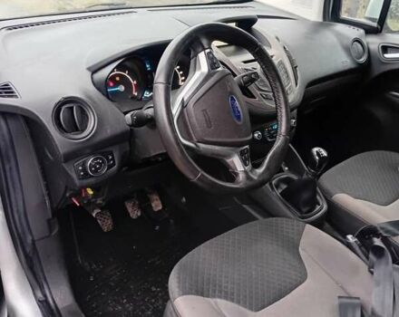 Серый Форд Tourneo Courier, объемом двигателя 1.56 л и пробегом 134 тыс. км за 7900 $, фото 5 на Automoto.ua