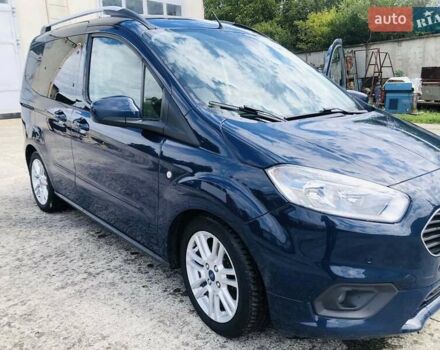 Синий Форд Tourneo Courier, объемом двигателя 1.5 л и пробегом 106 тыс. км за 15500 $, фото 11 на Automoto.ua
