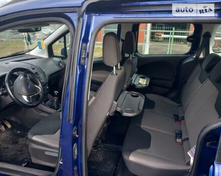 Синий Форд Tourneo Courier, объемом двигателя 1.5 л и пробегом 230 тыс. км за 9800 $, фото 6 на Automoto.ua