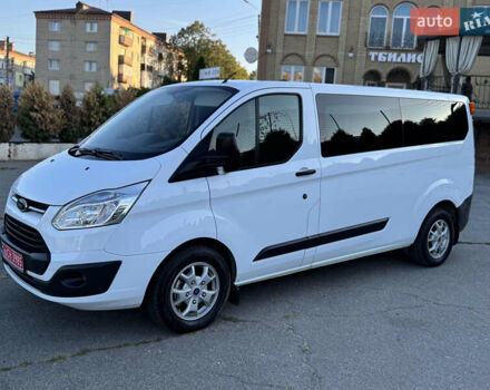 Белый Форд Турнео Кастом, объемом двигателя 2.2 л и пробегом 224 тыс. км за 16900 $, фото 2 на Automoto.ua