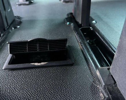 Белый Форд Турнео Кастом, объемом двигателя 2.2 л и пробегом 224 тыс. км за 16900 $, фото 51 на Automoto.ua