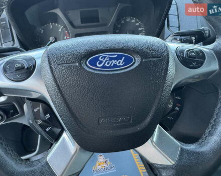 Белый Форд Турнео Кастом, объемом двигателя 2.2 л и пробегом 224 тыс. км за 16900 $, фото 14 на Automoto.ua