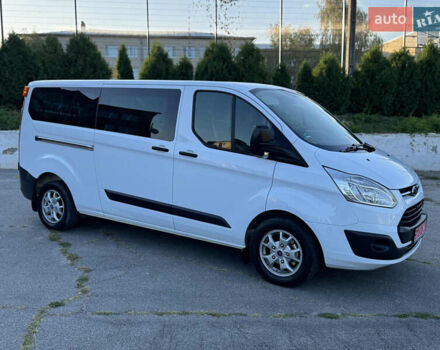 Белый Форд Турнео Кастом, объемом двигателя 2.2 л и пробегом 224 тыс. км за 16900 $, фото 1 на Automoto.ua