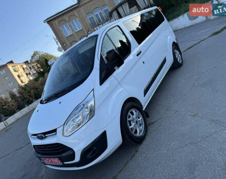 Белый Форд Турнео Кастом, объемом двигателя 2.2 л и пробегом 224 тыс. км за 16900 $, фото 8 на Automoto.ua