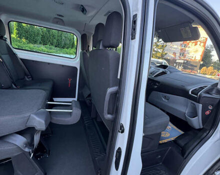 Белый Форд Турнео Кастом, объемом двигателя 2.2 л и пробегом 224 тыс. км за 16900 $, фото 27 на Automoto.ua