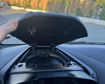 Белый Форд Турнео Кастом, объемом двигателя 2.2 л и пробегом 224 тыс. км за 16900 $, фото 39 на Automoto.ua