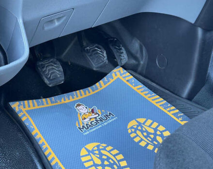 Белый Форд Турнео Кастом, объемом двигателя 2.2 л и пробегом 224 тыс. км за 16900 $, фото 16 на Automoto.ua