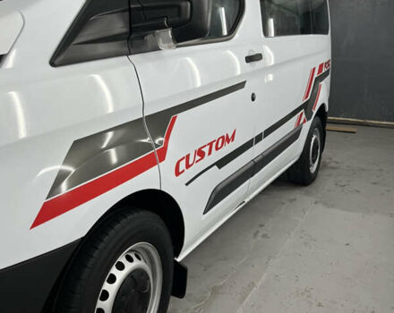 Белый Форд Турнео Кастом, объемом двигателя 2.2 л и пробегом 219 тыс. км за 12400 $, фото 12 на Automoto.ua