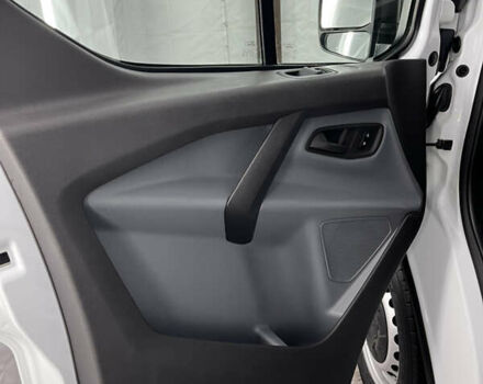 Белый Форд Турнео Кастом, объемом двигателя 2.2 л и пробегом 219 тыс. км за 12400 $, фото 19 на Automoto.ua