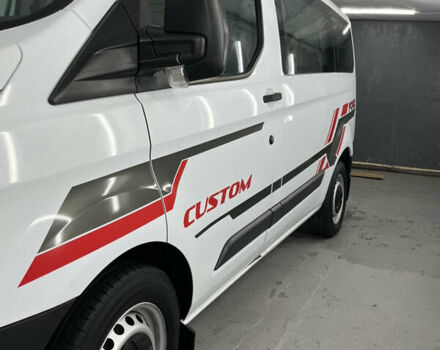 Белый Форд Турнео Кастом, объемом двигателя 2.2 л и пробегом 219 тыс. км за 12400 $, фото 9 на Automoto.ua