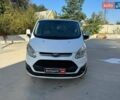 Белый Форд Турнео Кастом, объемом двигателя 2 л и пробегом 157 тыс. км за 19490 $, фото 1 на Automoto.ua
