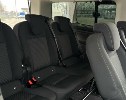 Белый Форд Турнео Кастом, объемом двигателя 2 л и пробегом 196 тыс. км за 23640 $, фото 11 на Automoto.ua