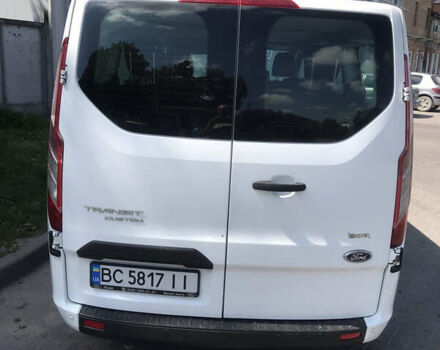 Белый Форд Турнео Кастом, объемом двигателя 2 л и пробегом 306 тыс. км за 19500 $, фото 7 на Automoto.ua