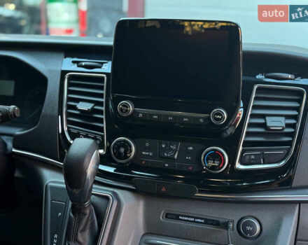 Білий Форд Турнео Кастом, об'ємом двигуна 2 л та пробігом 144 тис. км за 34500 $, фото 8 на Automoto.ua