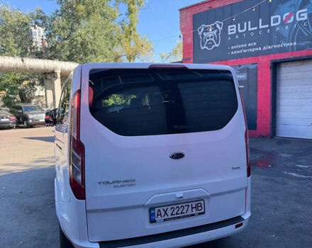 Білий Форд Турнео Кастом, об'ємом двигуна 2 л та пробігом 144 тис. км за 34500 $, фото 1 на Automoto.ua