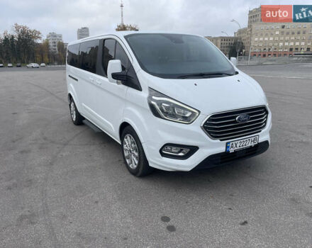 Білий Форд Турнео Кастом, об'ємом двигуна 2 л та пробігом 141 тис. км за 34900 $, фото 1 на Automoto.ua