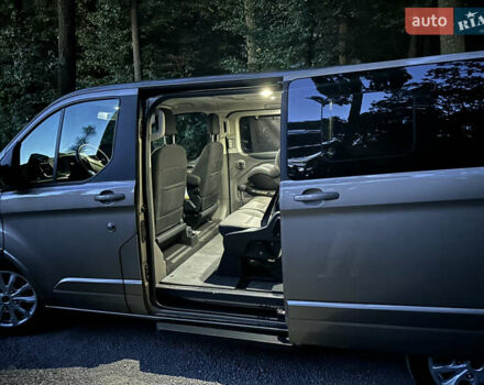 Бежевий Форд Турнео Кастом, об'ємом двигуна 2 л та пробігом 79 тис. км за 37000 $, фото 33 на Automoto.ua