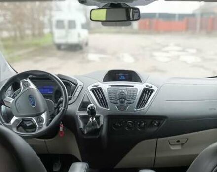 Червоний Форд Турнео Кастом, об'ємом двигуна 2.2 л та пробігом 106 тис. км за 22500 $, фото 16 на Automoto.ua