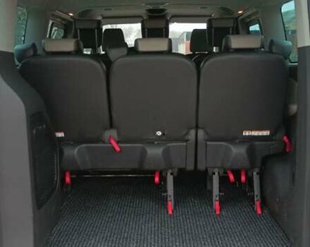 Червоний Форд Турнео Кастом, об'ємом двигуна 2.2 л та пробігом 106 тис. км за 22500 $, фото 9 на Automoto.ua